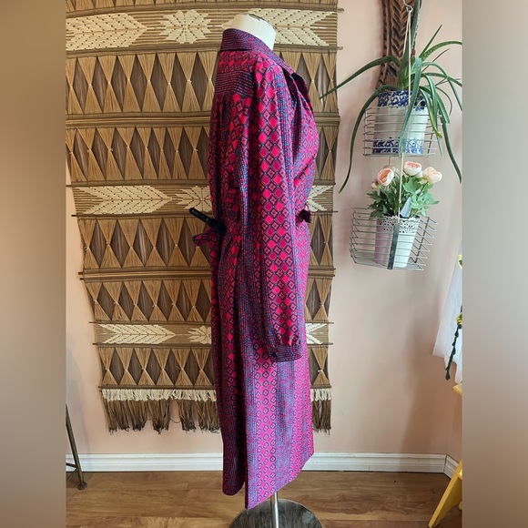 Vintage Bright Purple & Pink All Over Print 'Nat Gordon' Midi Day Dress - Picture 4 of 13